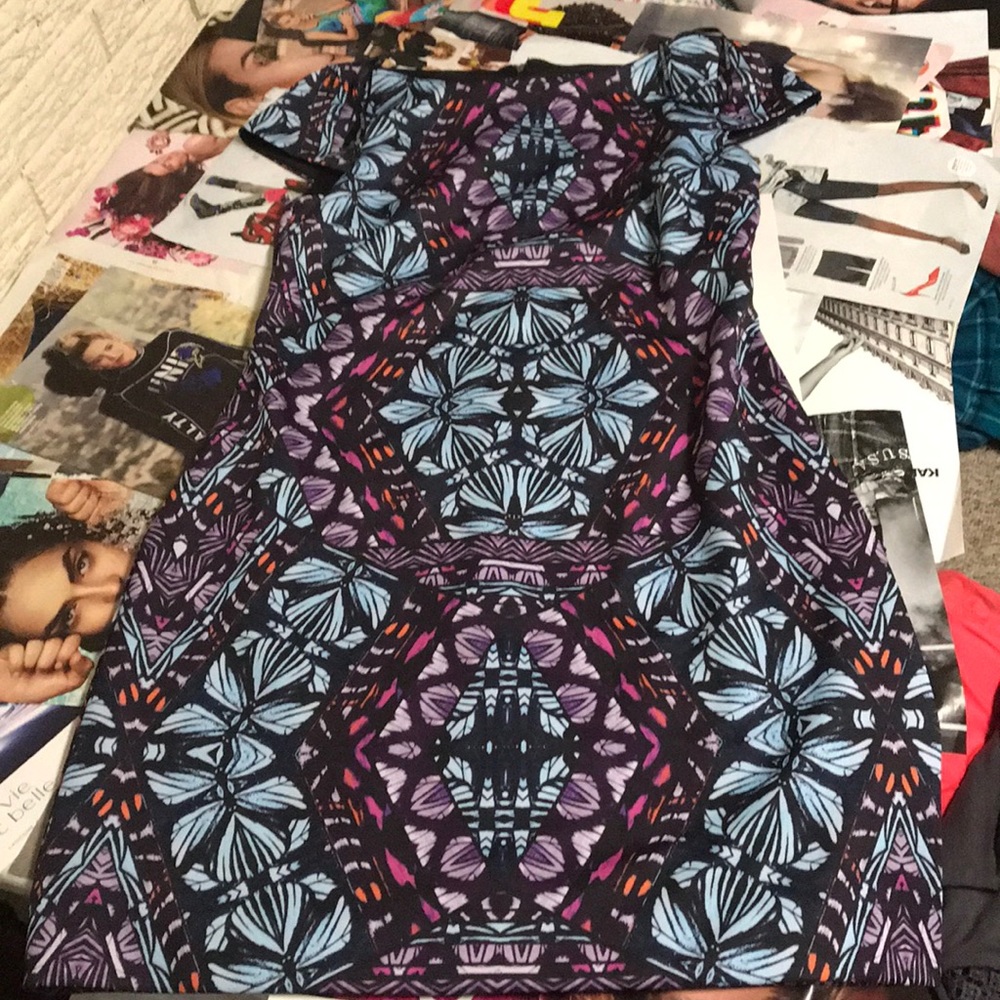 Beautiful Vince Camuto Dress!